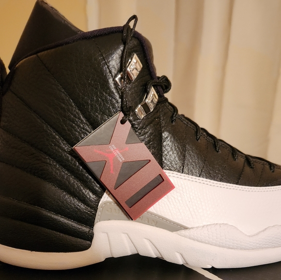 DEADSTOCK; NEW, NEVER WORN NOR USED  JORDON SNEAKERS 👟 - Picture 4 of 6